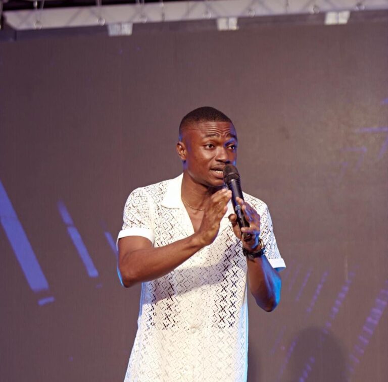 “If the government does not have plans for us they shouldn’t tax us from the little we make from shows” – Comedian Ebenezer Dwomoh reacts